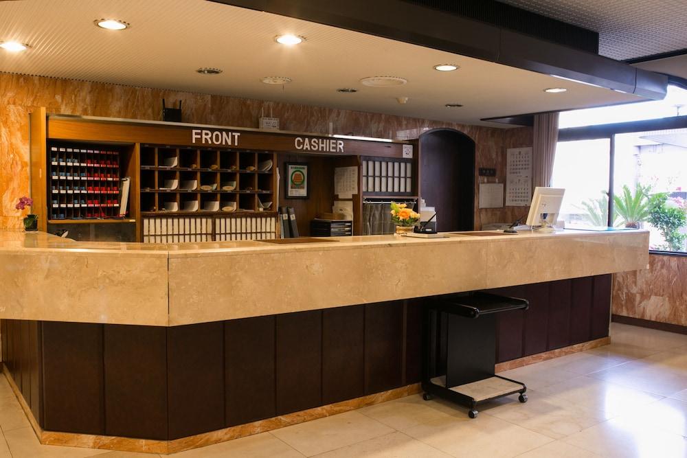 Hotel Shiroyama 湯河原町 エクステリア 写真